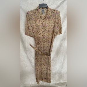Vintage Lady Carol Floral dress